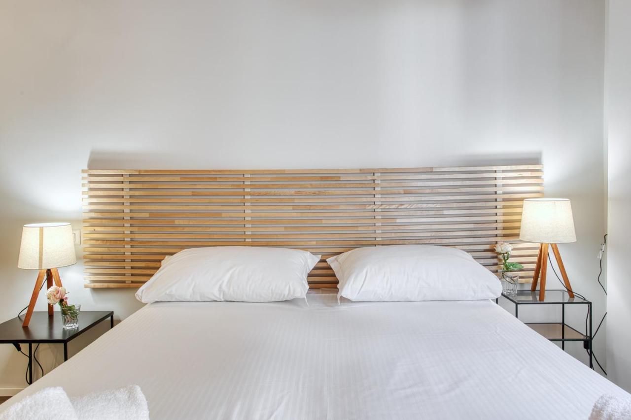 Joivy Delightful 1-Bed Flat In The Centre Of Milan Milão Exterior foto